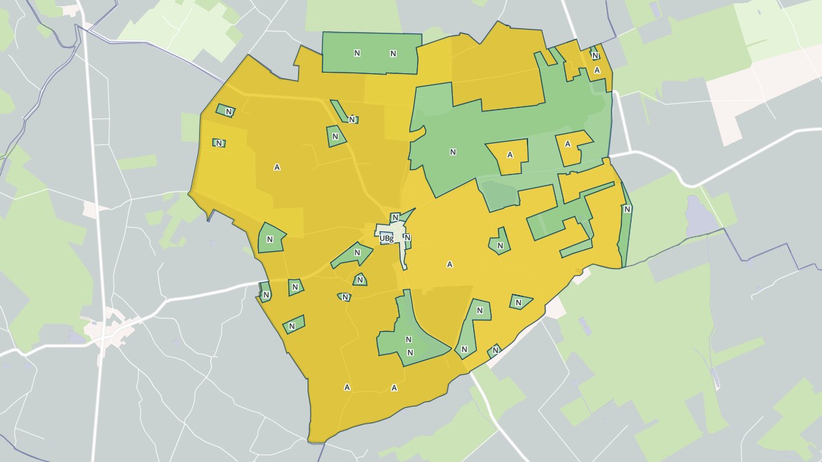Aperçu cartographique de Beauchêne, centré sur la commune