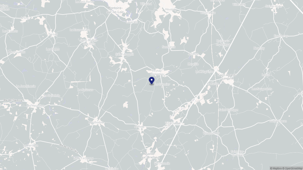Aperçu cartographique de Prunay-Cassereau, centré sur la commune