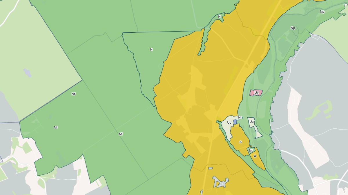 Aperçu cartographique de Saint-Hilaire-la-Gravelle, centré sur la commune