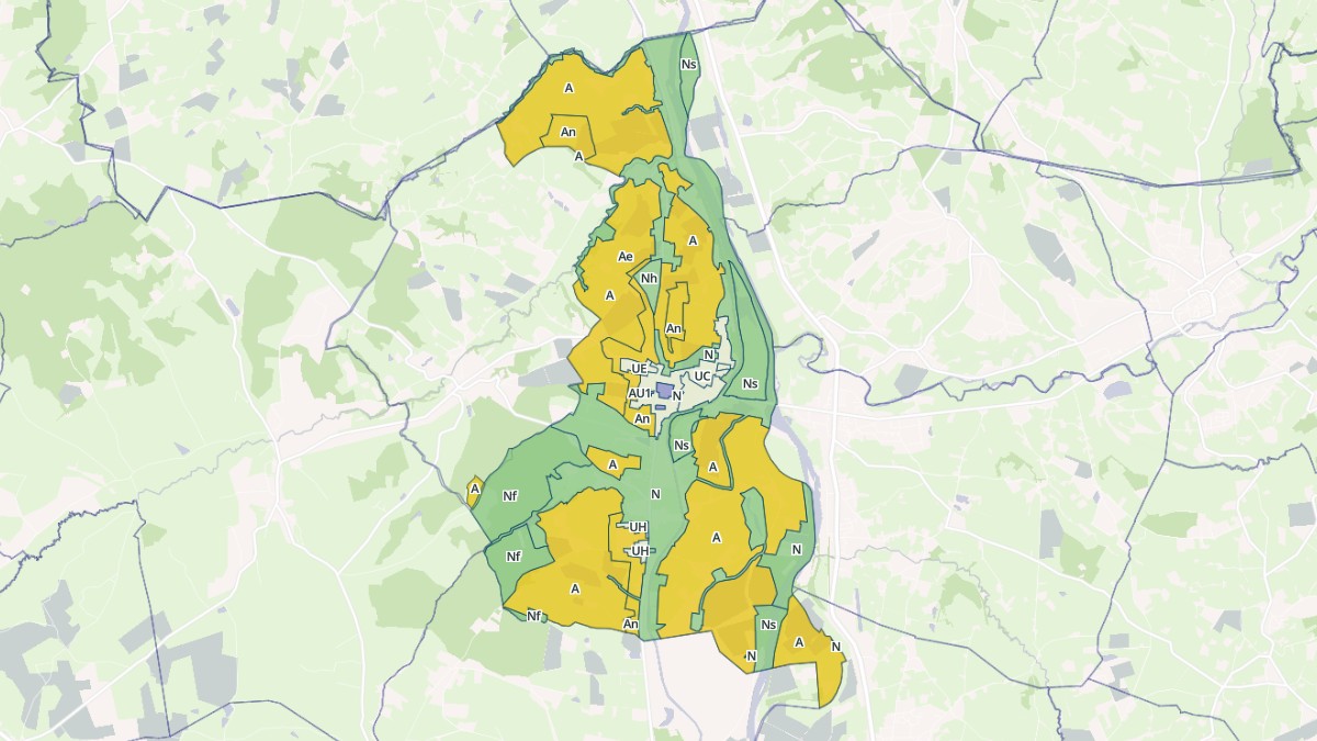 Aperçu cartographique de Briennon, centré sur la commune