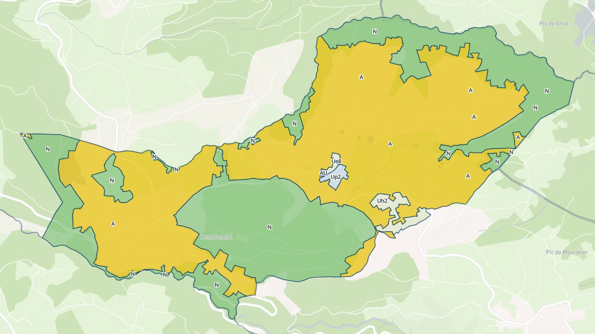 Aperçu cartographique de Châtelneuf, centré sur la commune
