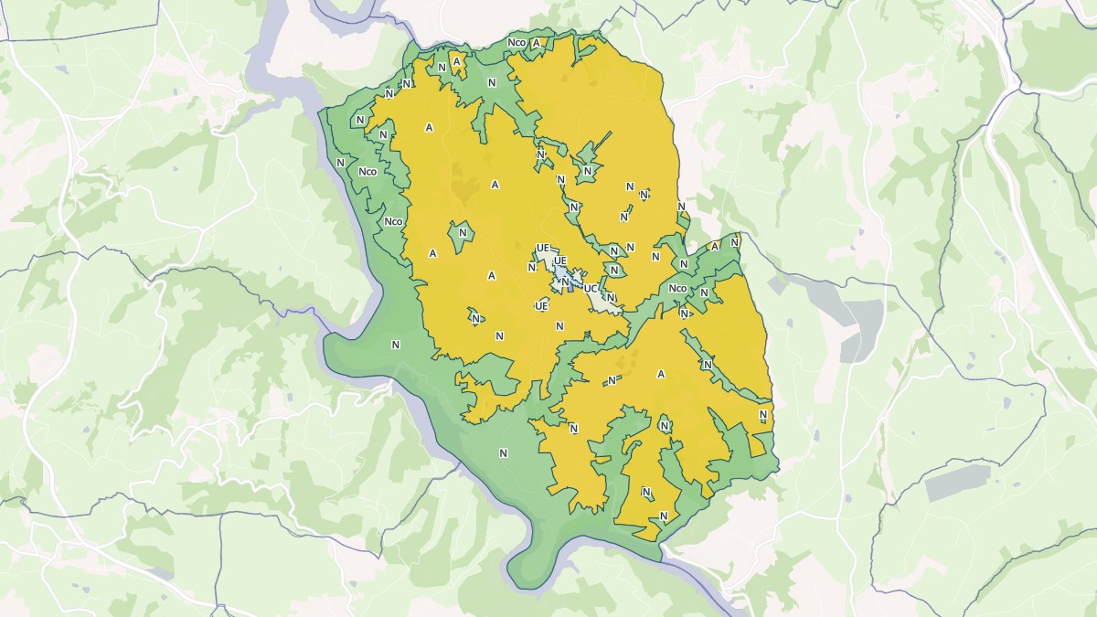Aperçu cartographique de Cordelle, centré sur la commune