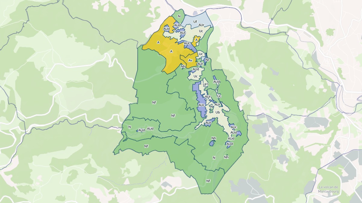 Aperçu cartographique de Sail-sous-Couzan, centré sur la commune