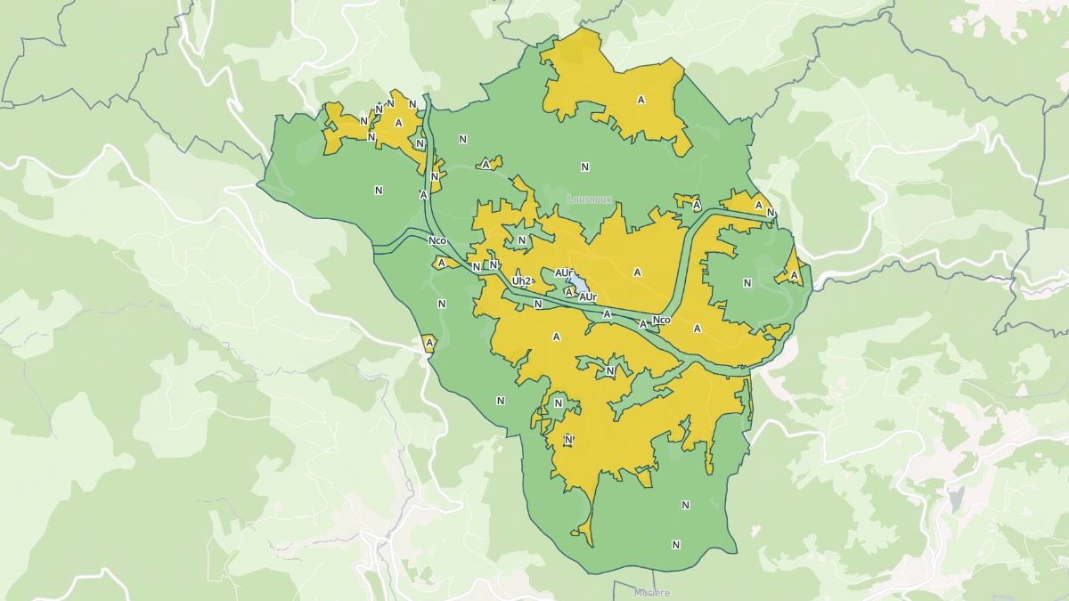 Aperçu cartographique de Saint-Just-en-Bas, centré sur la commune