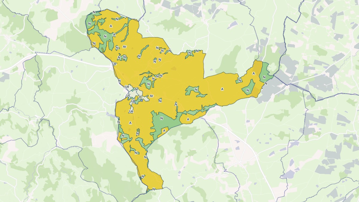 Aperçu cartographique de Saint-Martin-d'Estréaux, centré sur la commune