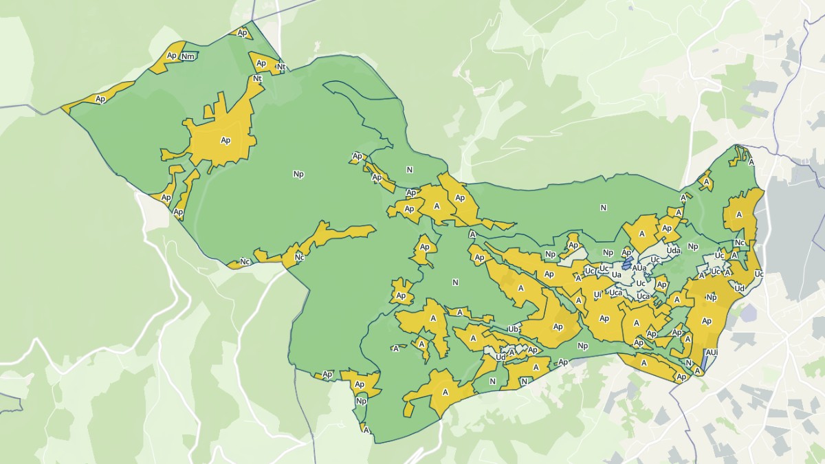 Aperçu cartographique de Véranne, centré sur la commune