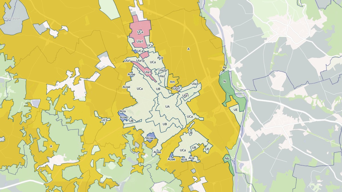 Aperçu cartographique de Brioude, centré sur la commune