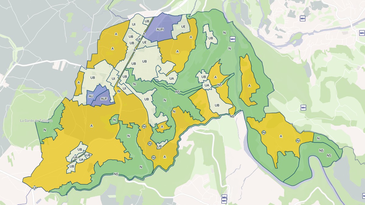 Aperçu cartographique de Cussac-sur-Loire, centré sur la commune