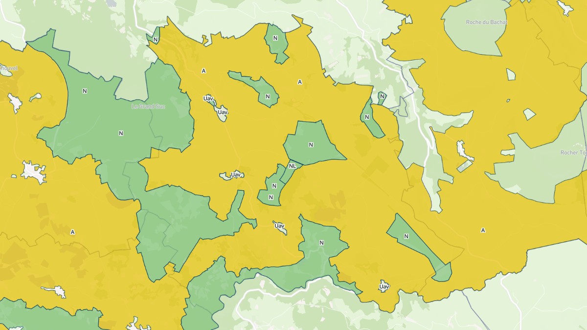 Aperçu cartographique de Présailles, centré sur la commune