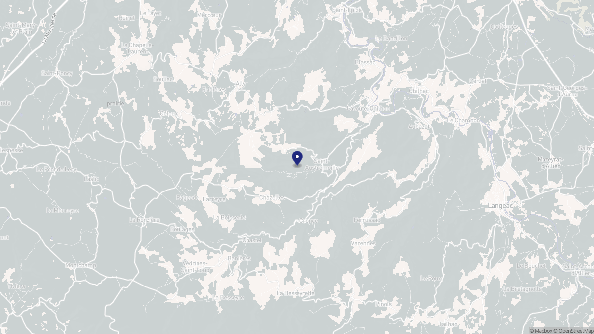 Aperçu cartographique de Saint-Austremoine, centré sur la commune