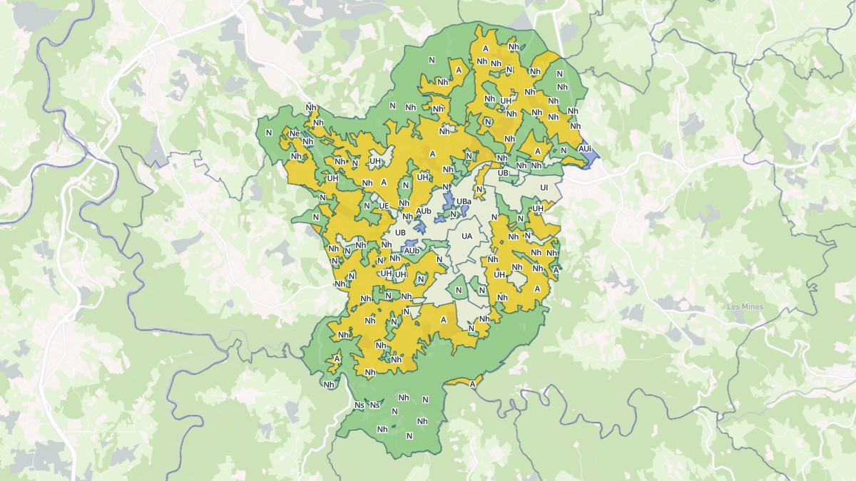 Aperçu cartographique de Sainte-Sigolène, centré sur la commune