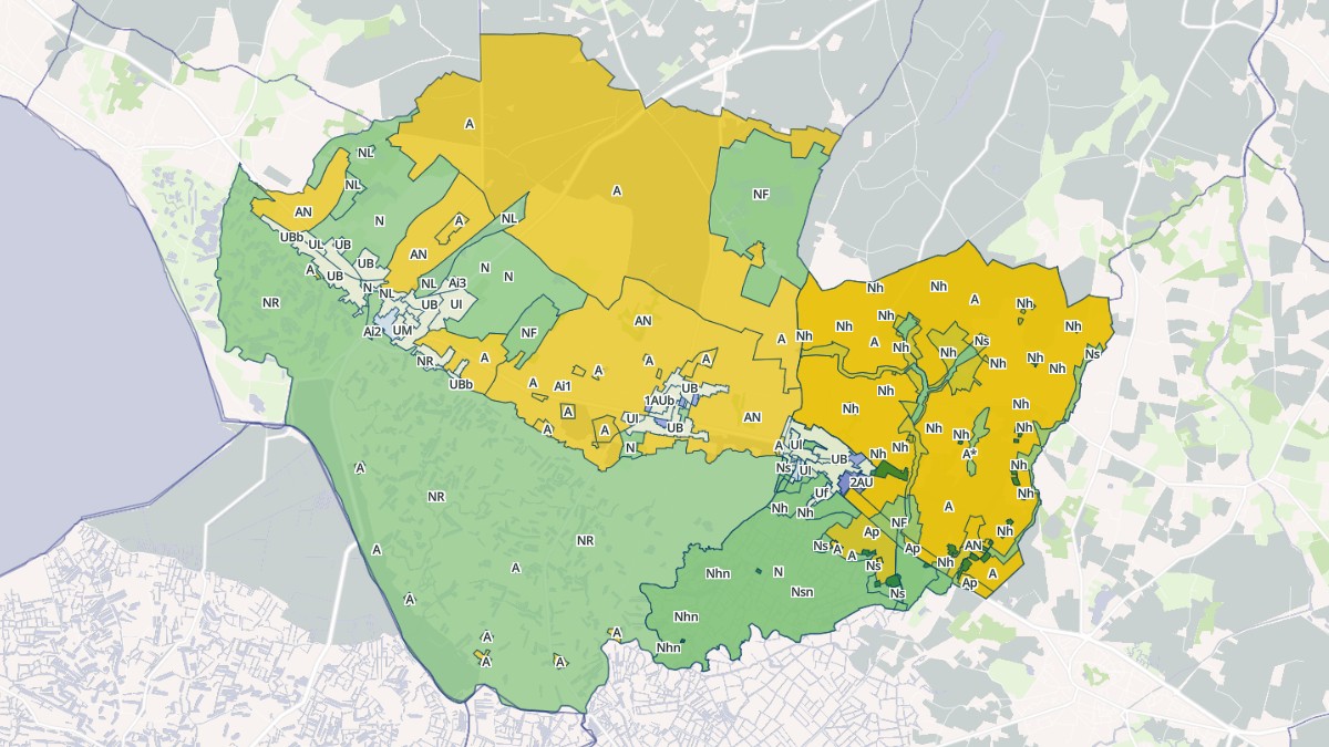 Aperçu cartographique de Villeneuve-en-Retz, centré sur la commune