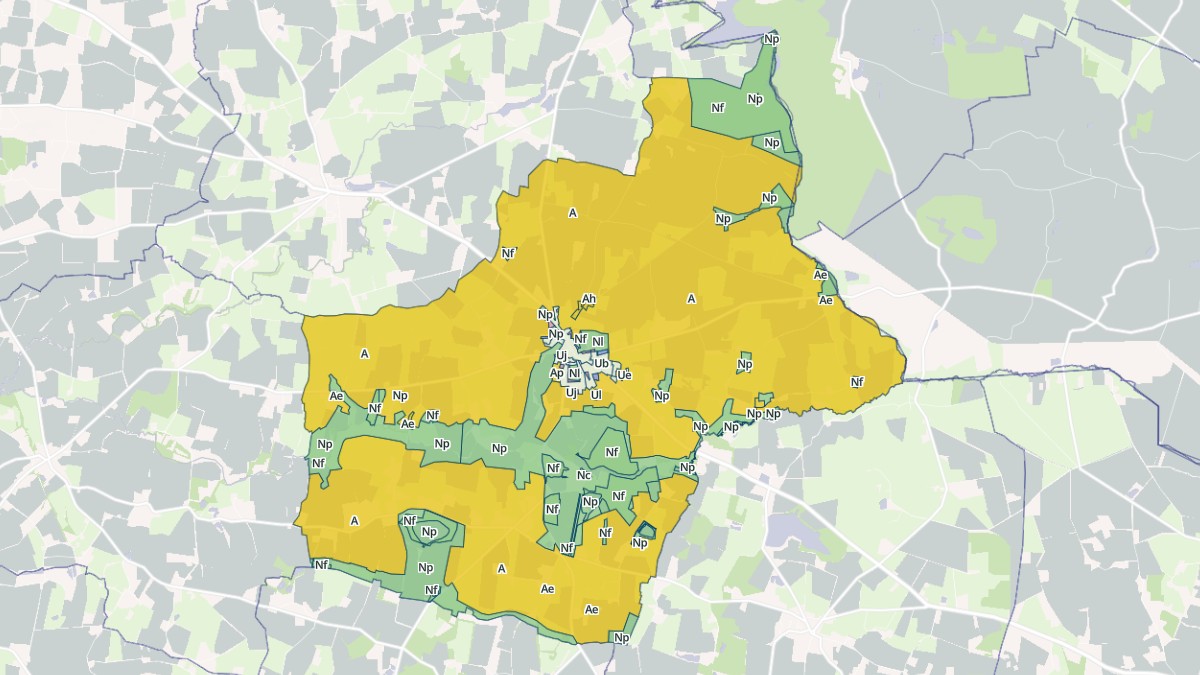 Aperçu cartographique de La Chapelle-Glain, centré sur la commune