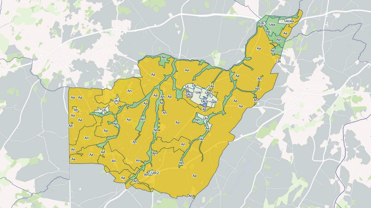 Aperçu cartographique de Saint-Hilaire-de-Chaléons, centré sur la commune