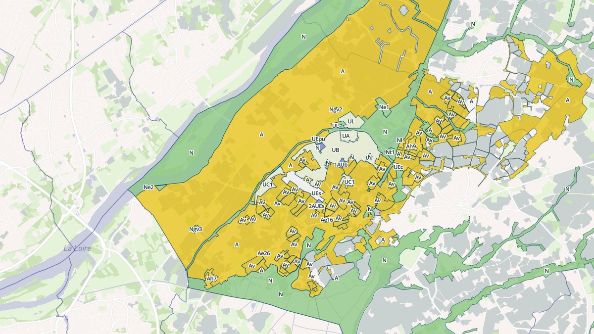 Aperçu cartographique de Saint-Julien-de-Concelles, centré sur la commune