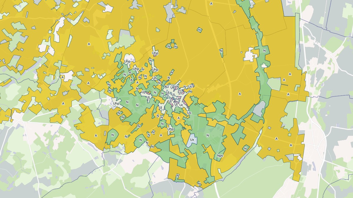 Aperçu cartographique de Varennes-Changy, centré sur la commune