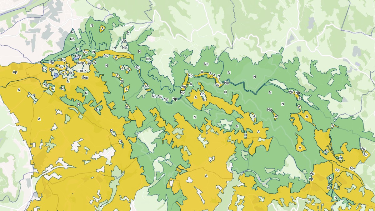 Aperçu cartographique de Cornac, centré sur la commune