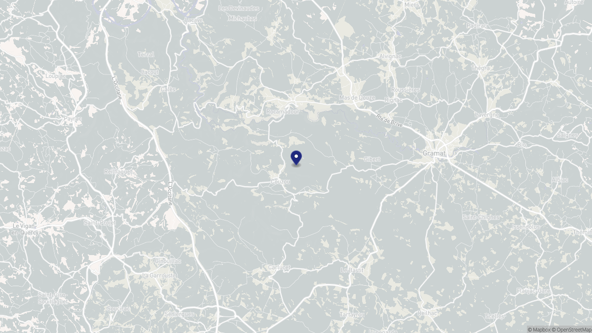 Aperçu cartographique de Couzou, centré sur la commune