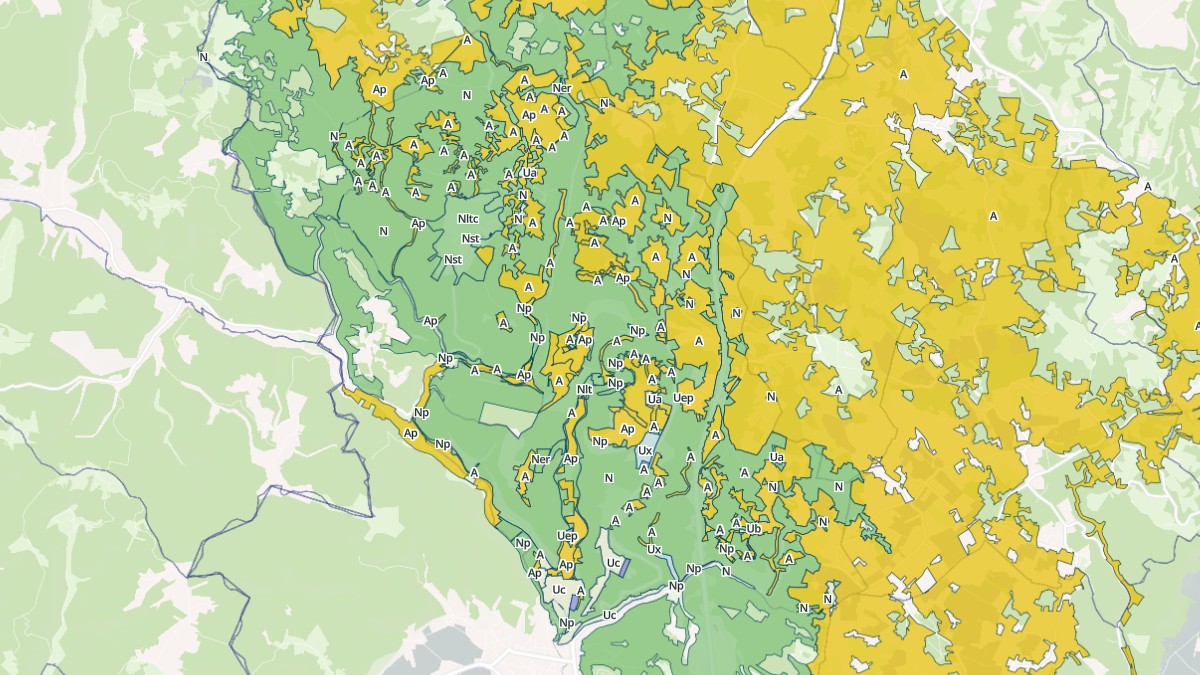 Aperçu cartographique de Lachapelle-Auzac, centré sur la commune
