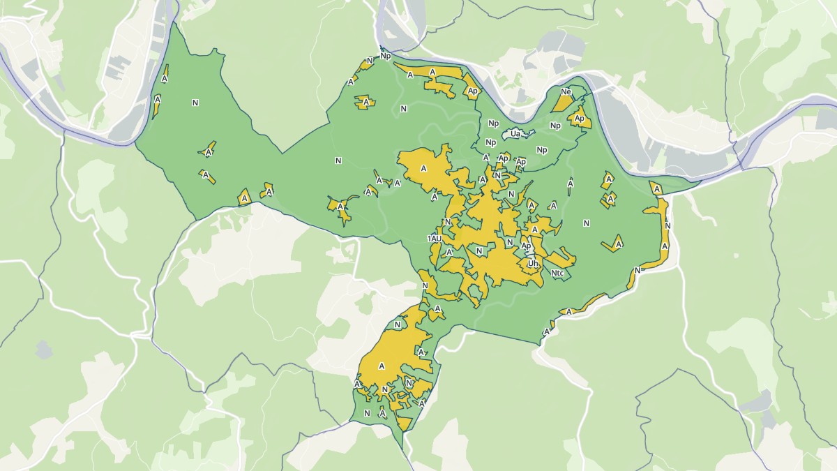 Aperçu cartographique de Saint-Cirq-Lapopie, centré sur la commune