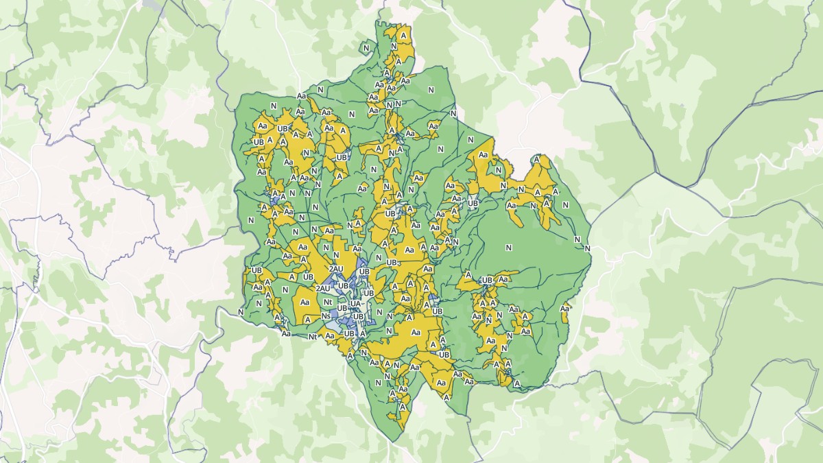 Aperçu cartographique de Saint-Alban-sur-Limagnole, centré sur la commune