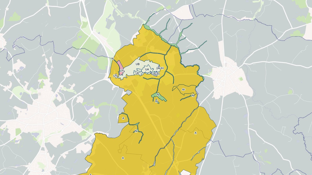 Aperçu cartographique de Bégrolles-en-Mauges, centré sur la commune