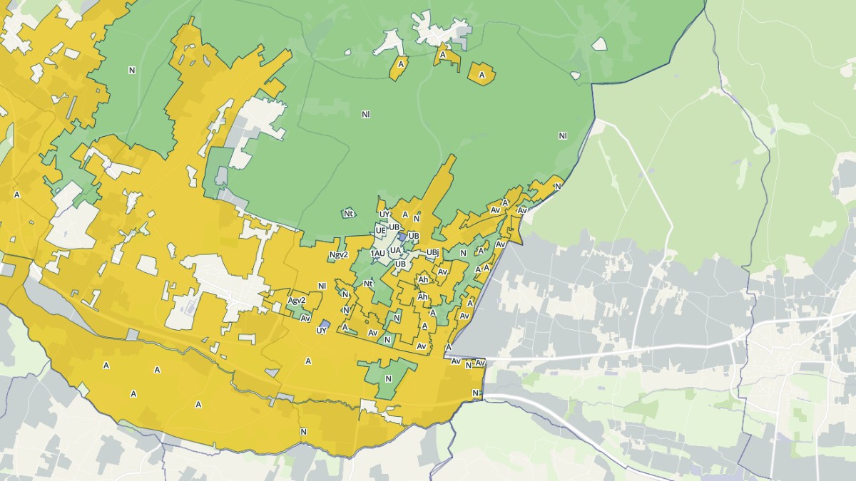 Aperçu cartographique de Brain-sur-Allonnes, centré sur la commune