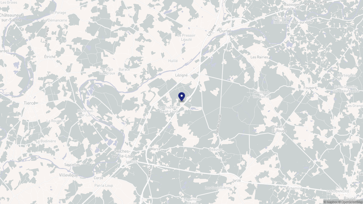 Aperçu cartographique de La Chapelle-Saint-Laud, centré sur la commune