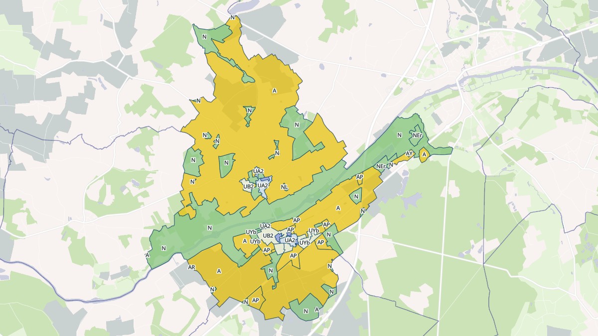 Aperçu cartographique de Huillé-Lézigné, centré sur la commune