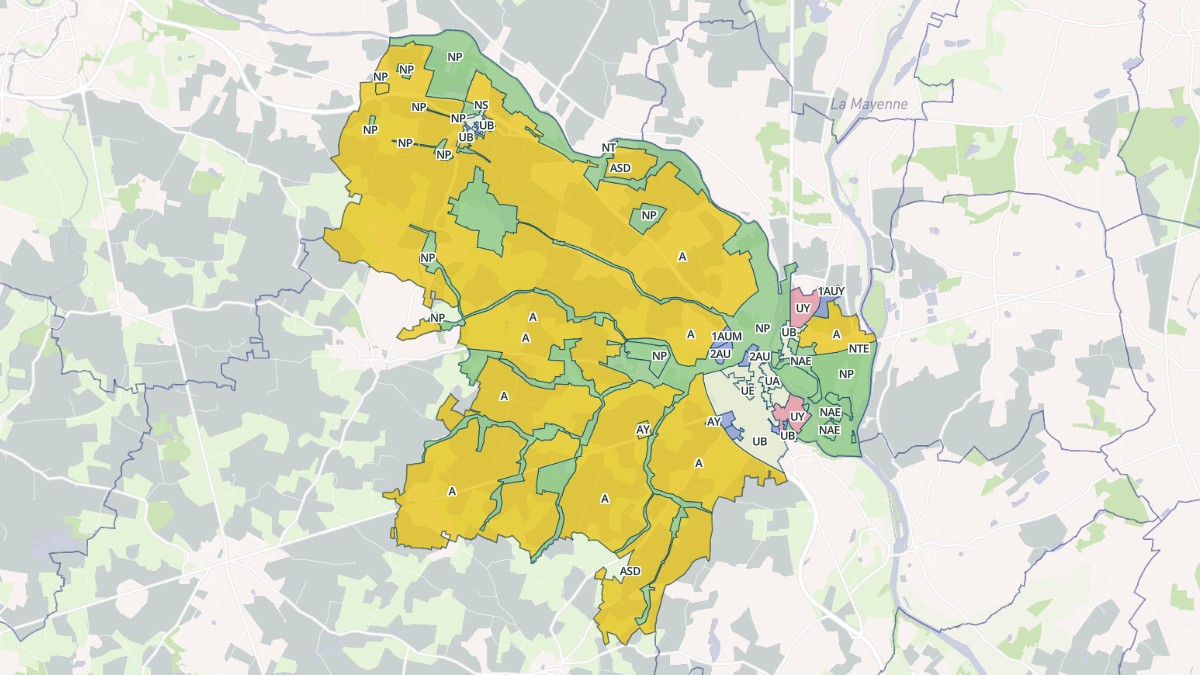 Aperçu cartographique de Le Lion-d'Angers, centré sur la commune