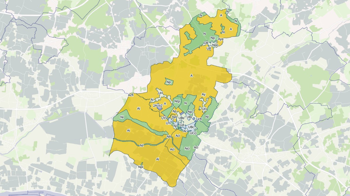 Aperçu cartographique de Mazé-Milon, centré sur la commune