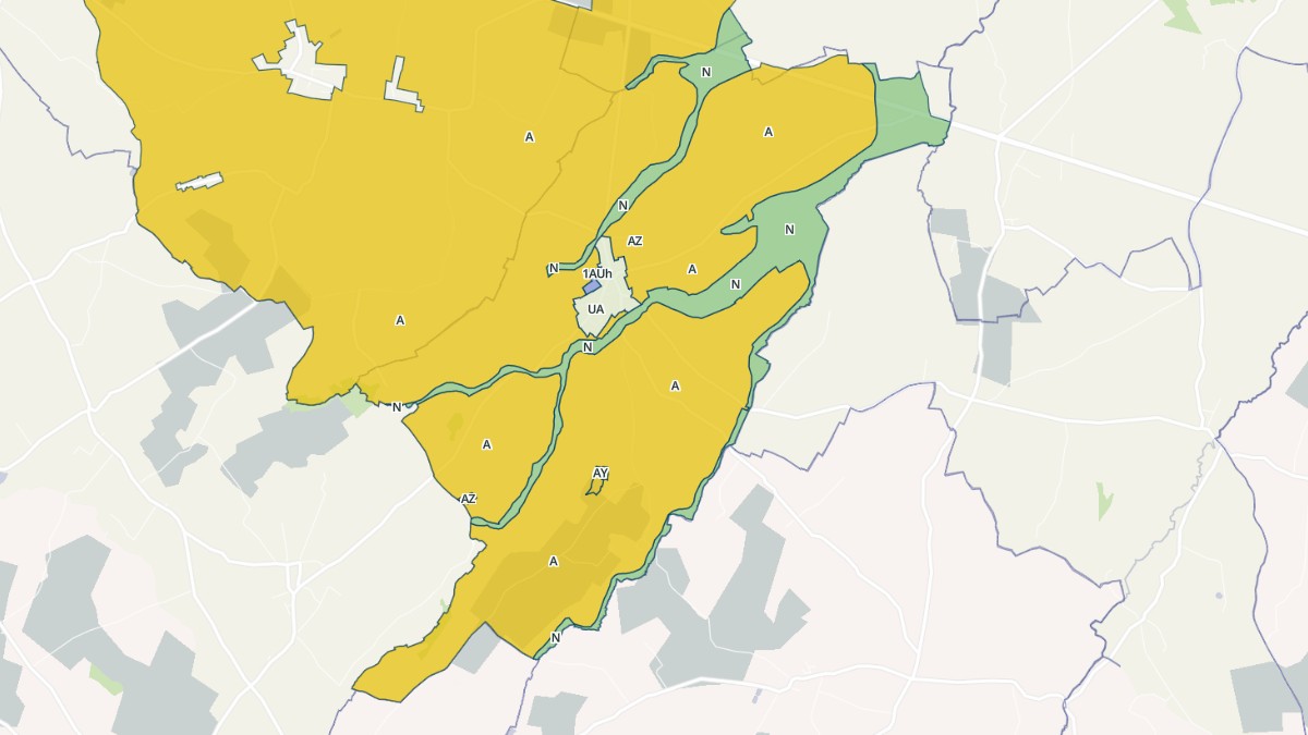 Aperçu cartographique de Feugères, centré sur la commune