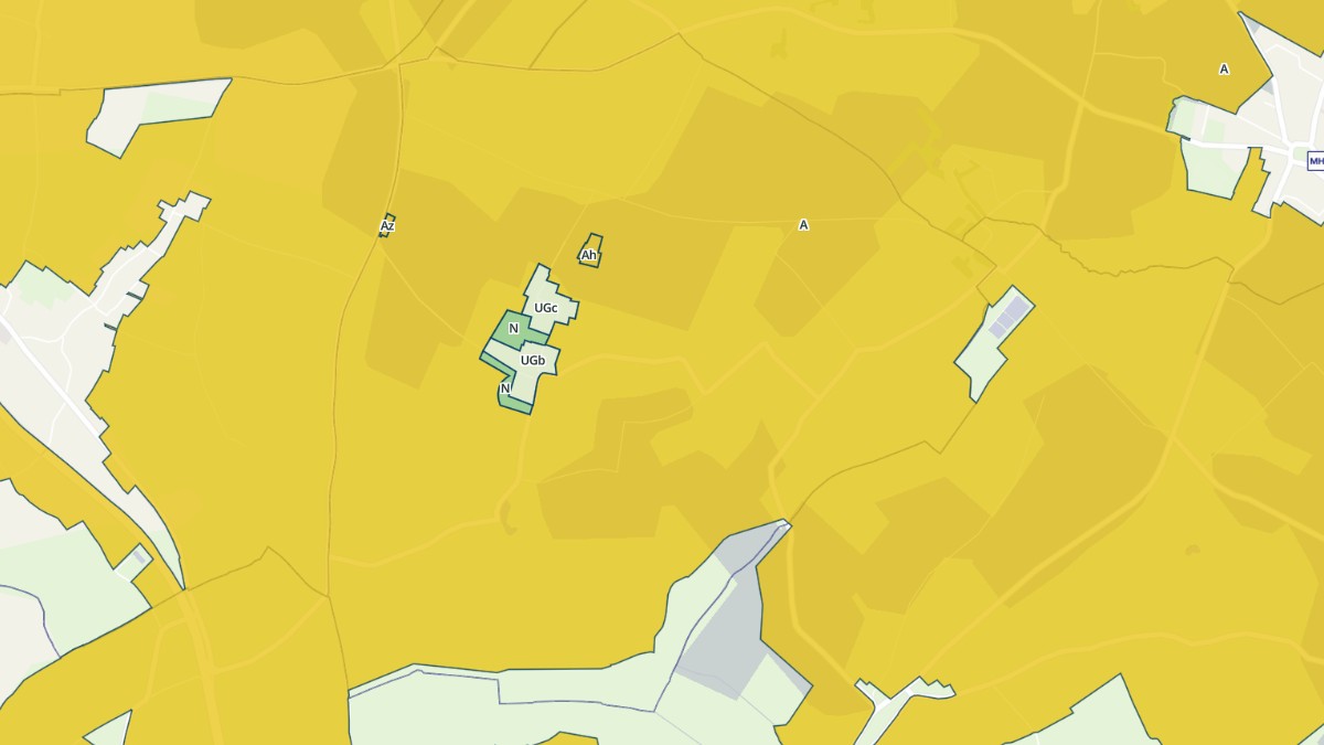Aperçu cartographique de Hiesville, centré sur la commune