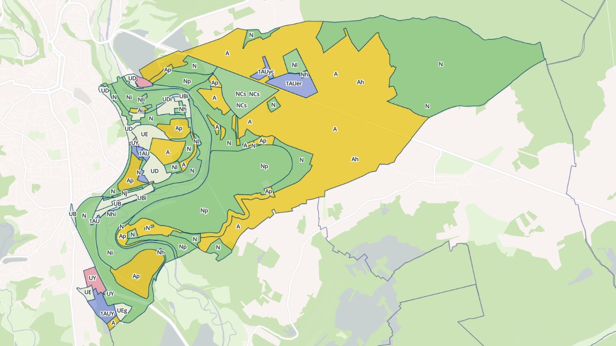 Aperçu cartographique de Chamarandes-Choignes, centré sur la commune