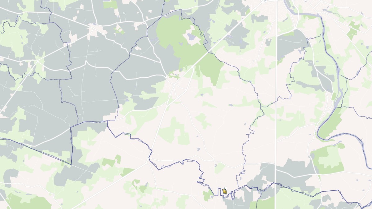 Aperçu cartographique de Chemazé, centré sur la commune
