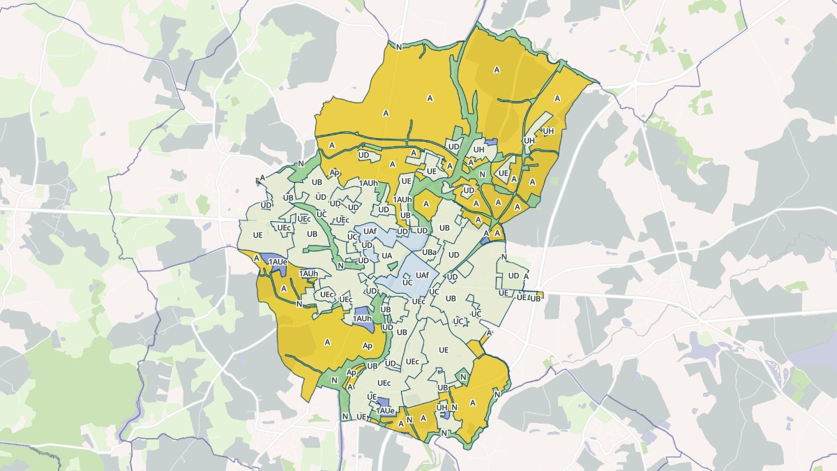 Aperçu cartographique de Mayenne, centré sur la commune