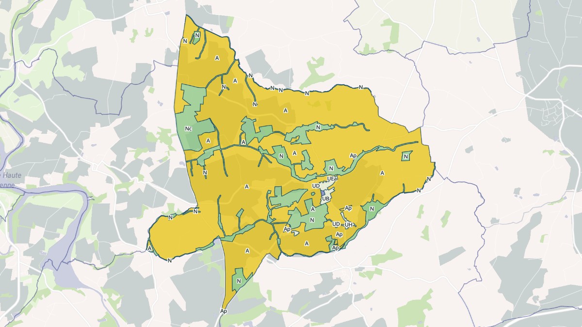 Aperçu cartographique de Montreuil-Poulay, centré sur la commune