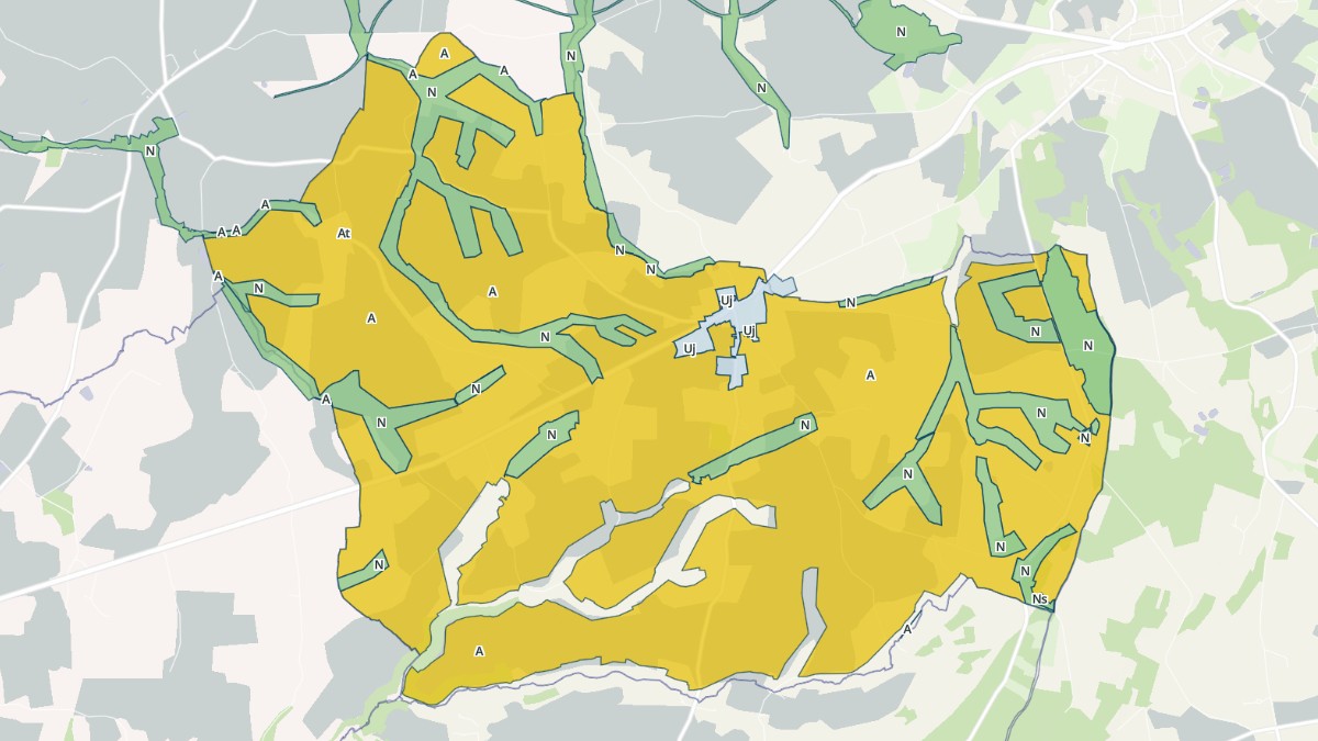 Aperçu cartographique de Saint-Cyr-en-Pail, centré sur la commune