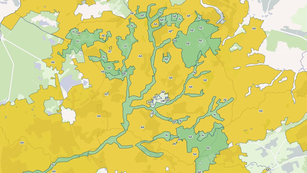 Aperçu cartographique de Sainte-Gemmes-le-Robert, centré sur la commune