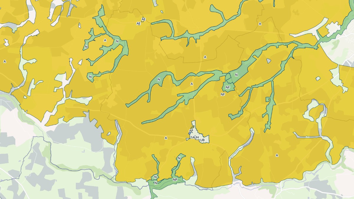 Aperçu cartographique de Saint-Mars-sur-Colmont, centré sur la commune
