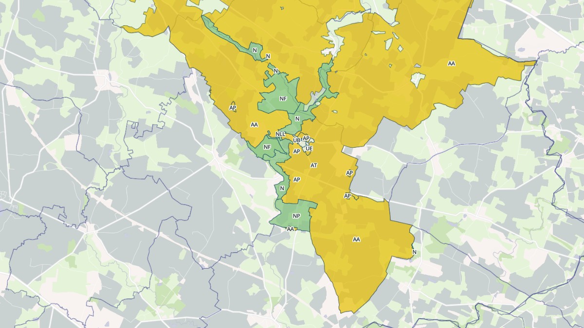 Aperçu cartographique de Saulges, centré sur la commune