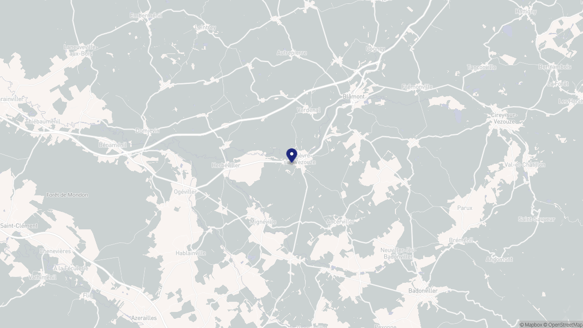 Aperçu cartographique de Domèvre-sur-Vezouze, centré sur la commune