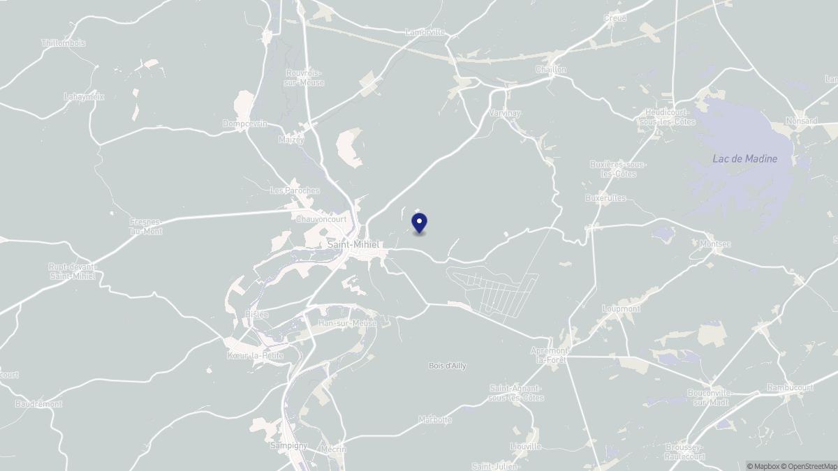 Aperçu cartographique de Saint-Mihiel, centré sur la commune