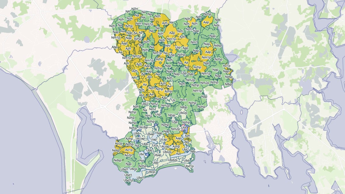 Aperçu cartographique de Carnac, centré sur la commune
