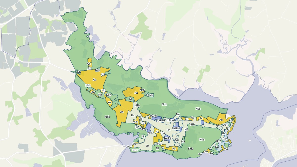 Aperçu cartographique de Le Tour-du-Parc, centré sur la commune