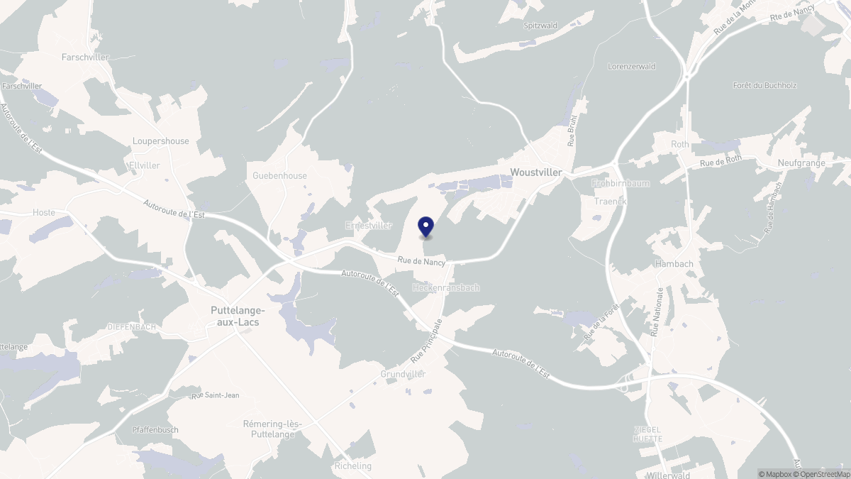 Aperçu cartographique de Ernestviller, centré sur la commune