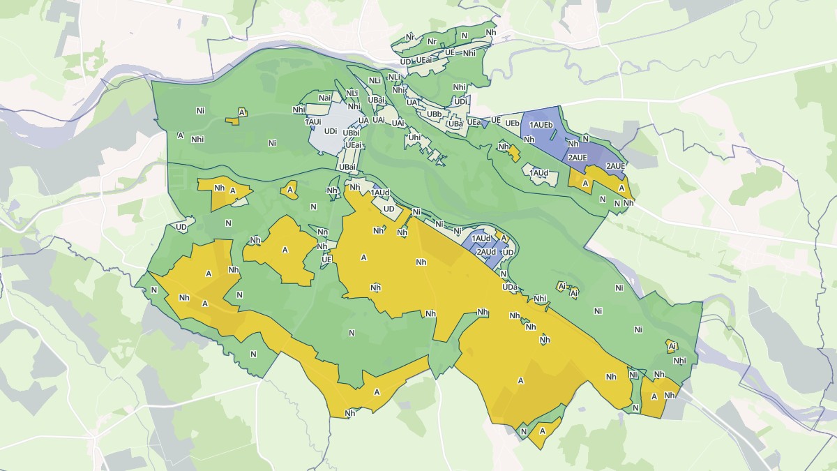 Aperçu cartographique de Decize, centré sur la commune