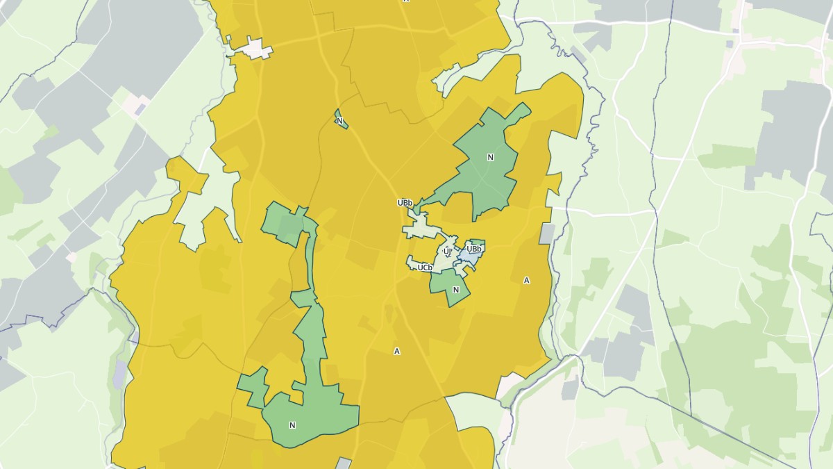 Aperçu cartographique de Avoine, centré sur la commune