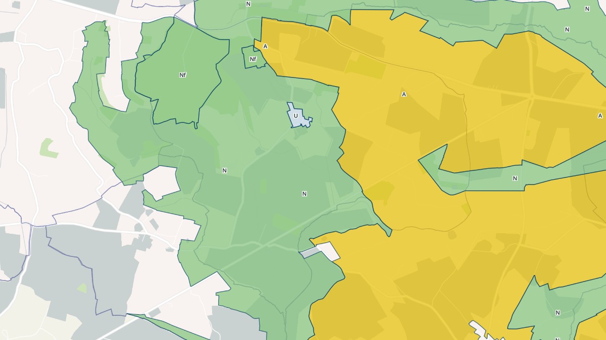 Aperçu cartographique de Le Chalange, centré sur la commune