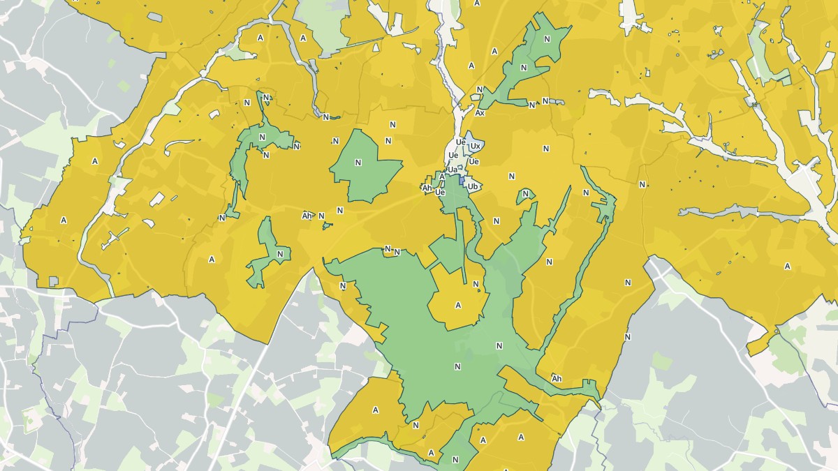 Aperçu cartographique de Igé, centré sur la commune